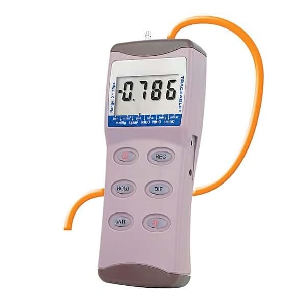 Traceable Digital Manometer with Calibra
